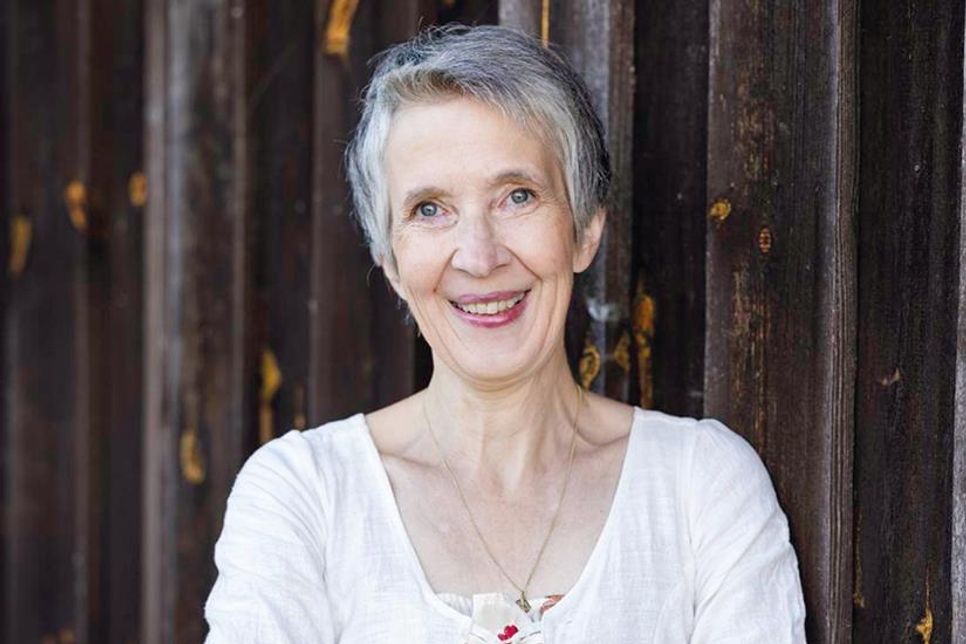 Lena Johannson liest aus ihrem biografischen Bestseller-Roman „Die Malerin des Nordlichts“.