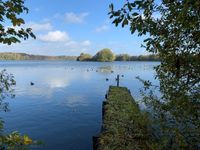 Einladung zum Draußensein: Dieses stimmungsvolle Naturfoto vom Eutiner See hat uns Sven Lohmeier geschickt.