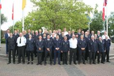 Geballte Feuerwehrpower. Über 50 Feuerwehrleute aus den Feuerwehren der Gemeinde Lensahn wurden ausgezeichnet, weil sie ihr Wissen, ihre Kraft und ihre Fähigkeiten der Allgemeinheit zur Verfügung stellen.