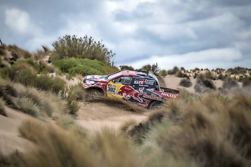 Giniel de Villiers/Dirk von Zitzewitz melden sich bei der Rallye Dakar zurück.