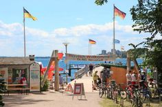 Sommerfest bei strahlendem Wetter.