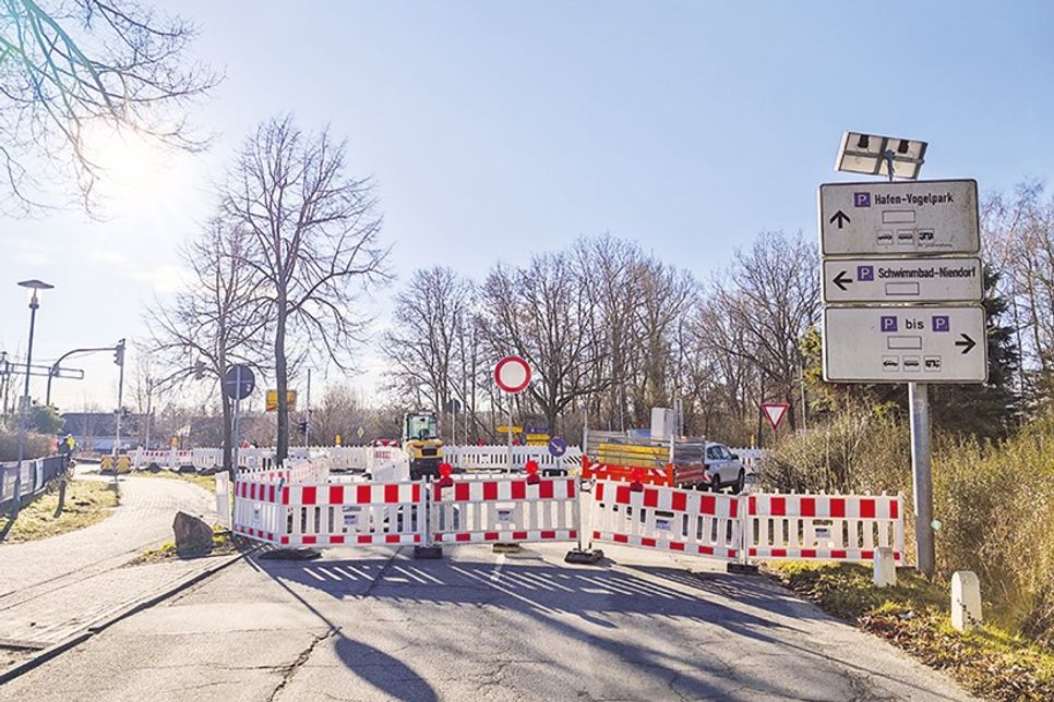 B76/Hafenstraße: Fertigstellung der neuen Ampelanlage verzögert sich