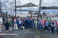 Tourismus-Service Grömitz lud den Seniorenbeirat auf die „Loth Lorien“ ein.