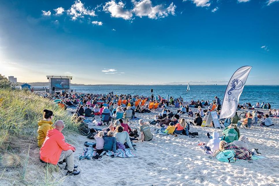 Auf unbeschwertes Kinovergnügen unter freiem Himmel dürfen sich die Gäste in Niendorf freuen.