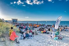 Auf unbeschwertes Kinovergnügen unter freiem Himmel dürfen sich die Gäste in Niendorf freuen.