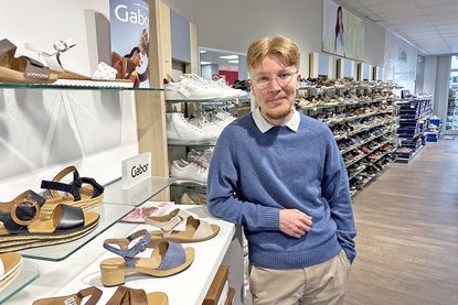 Vor noch nicht einmal einem Jahr hat Peter Klint die Leitung des Schuhhauses übernommen.