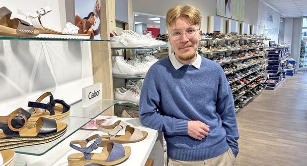 Vor noch nicht einmal einem Jahr hat Peter Klint die Leitung des Schuhhauses übernommen.