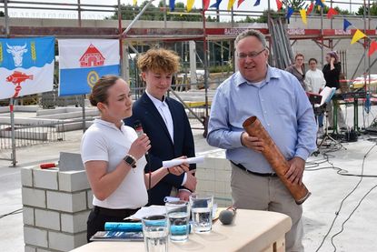 Grundstein für neue Sporthalle