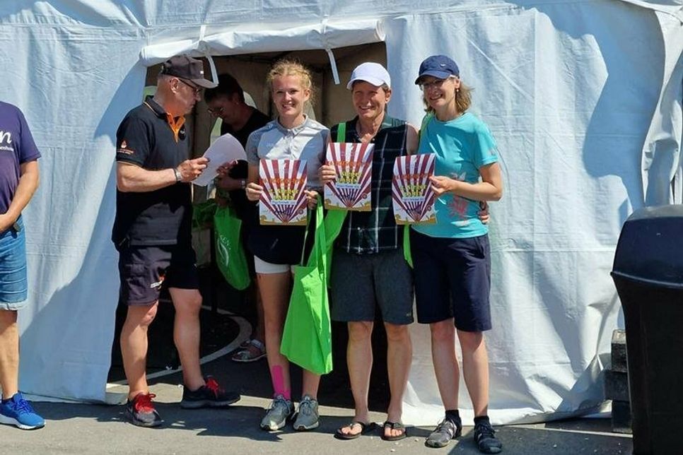 Finja Feldhoff, Susann Fischer und Sylvia Scheipers (v. lks.).