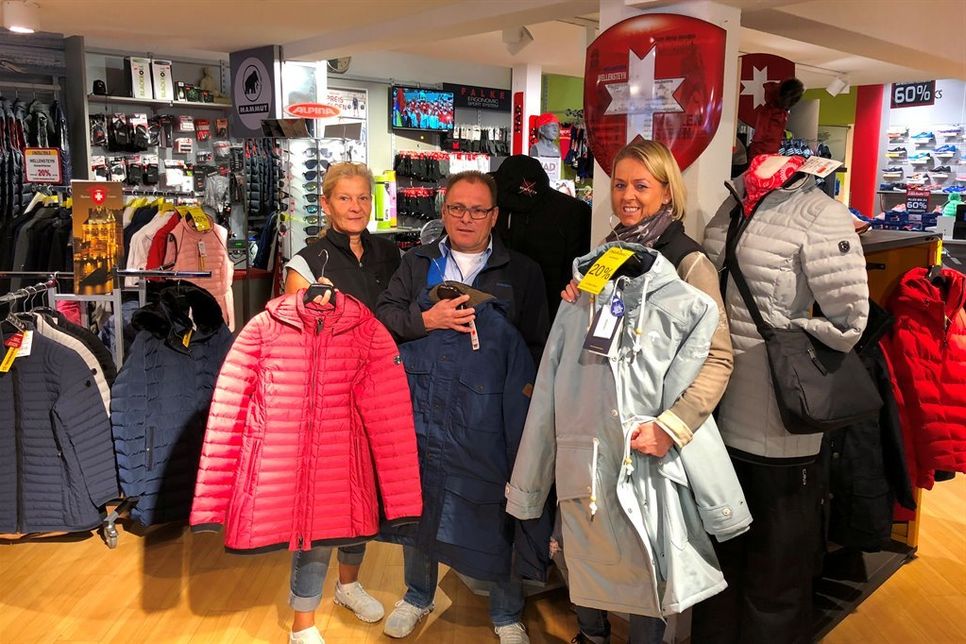 Das Team vom Sportmarkt in der Kremper Straße.