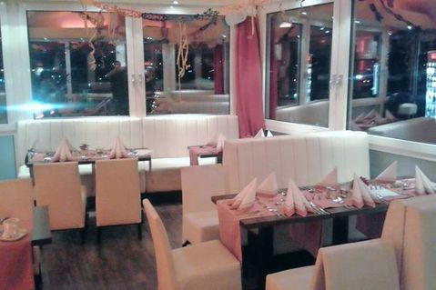 Meyer`s Sea Lounge verbindet exklusives Ambiente mit mediterranen Genusserlebnissen.