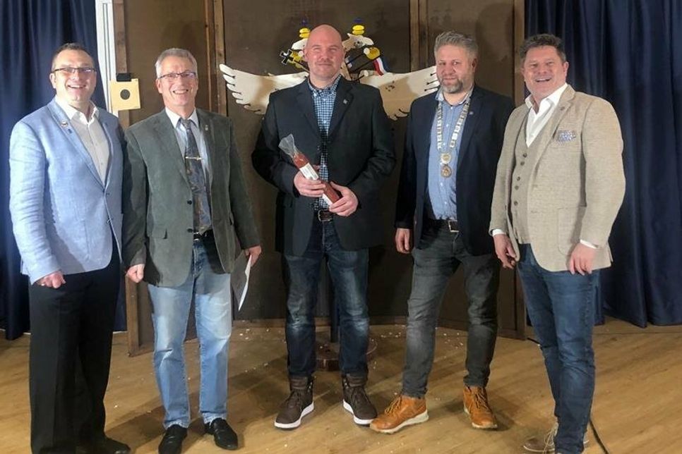 Matthias Gregor, Ältermann Dr. Ralf Stolley, Stahlvogelkönig 2024 Florian Platz, Stahlvogelkönig 2023 Stefan Würrer, Oberst Detlef Scheel - Kommandeur (v. lks.).