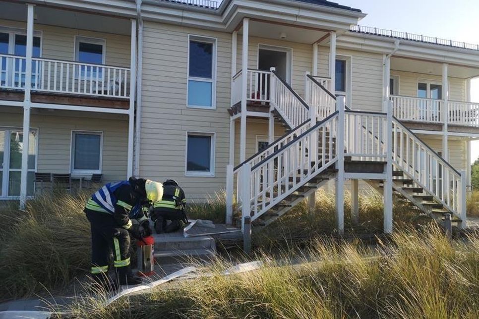 Ein Saunaofen geriet in Brand.