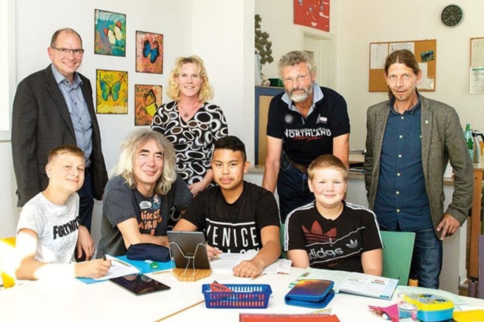 Stellvertretend für die sechs unterstützten Einrichtungen dankte die Soziale Gruppe in Neustadt für die Kiwanis-Spende.