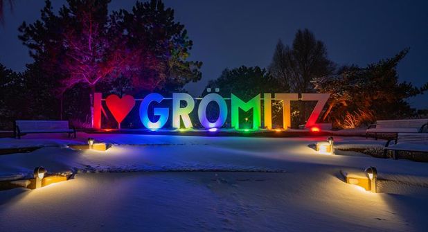 Die Winterlichter verwandeln bekannte Plätze in leuchtende Highlights.