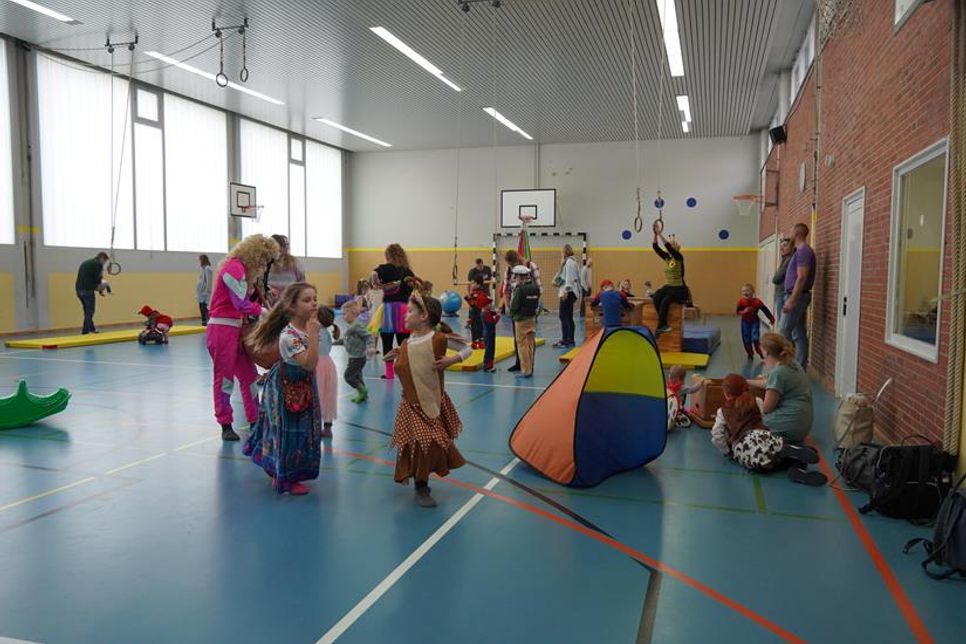 An vielen Stationen konnten die Kinder spielen, klettern und sich austoben.