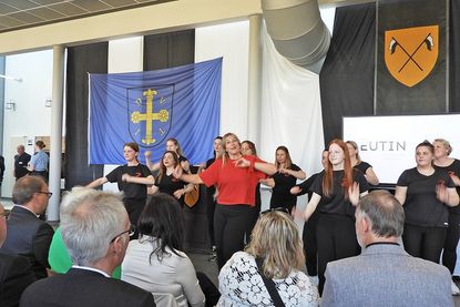 Showacts lieferte die BSG Zumba-Gruppe unter Leitung von Vanessa Rauter.