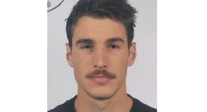 Passfoto des Vermissten. (Bildrechte: Polizeidirektion Lübeck)