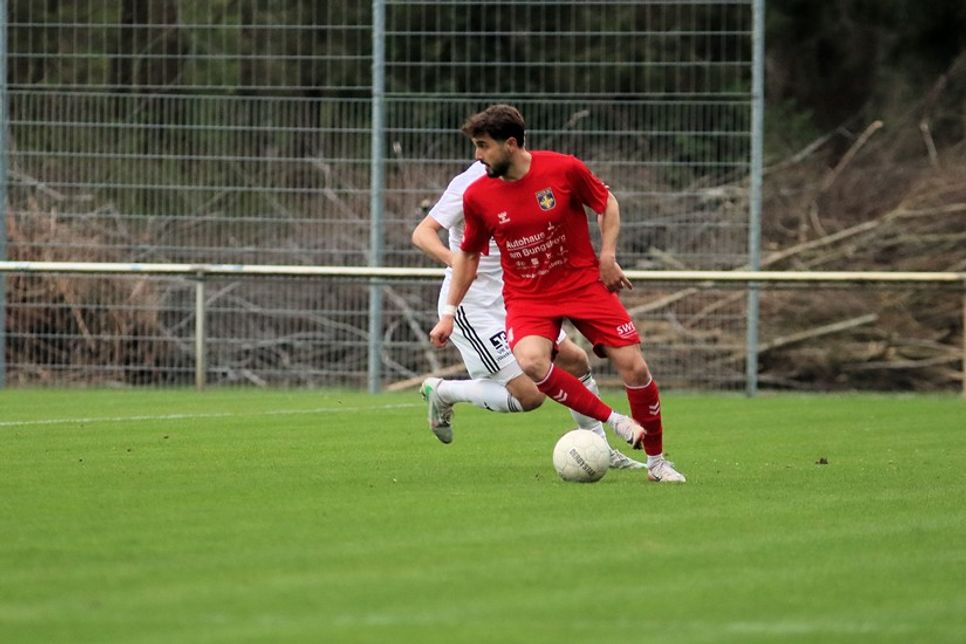 Hussein Sharba scheiterte zunächst am Torgestänge, erzielte später aber das wichtige 2:1.