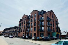 Wir machen mit euch eine kleine Tour durch das wunderschöne 4-Sterne Hafenhotel Meereszeiten in Heiligenhafen.