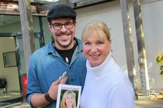 Gehen seit 12 Jahren mit plattdeutschen Lesungen auf Tour: Sabine Kaack und Mundharmonika-Solist Ben Heuer.