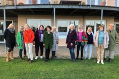 Spendenübergabe der Damen des Golfclubs Brodauer Mühle mit Initiatorin Susanne Graap (lks.) an den Hospiz-Verein.