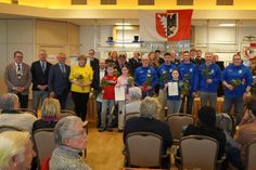 Traditionell werden Sportlerinnen und Sportler für ihre herausragenden Leistungen geehrt.