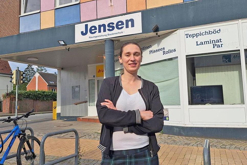 Janina Hörmann wird das Geschäft rund ums Wohnen leiten, das ins frühere Gebäude von „Jensen Raumgestaltung“ in der Kirchenstraße 30 einzieht.