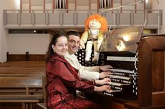 Orgel-Duo Iris und Carsten Lenz. (Foto: Dieter Bender)