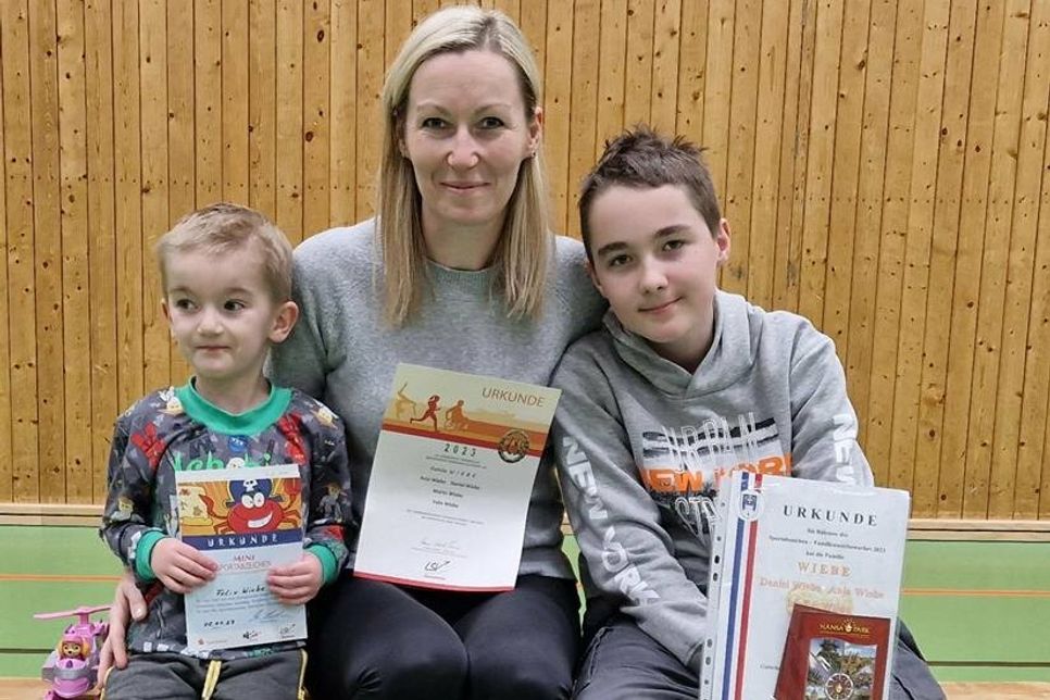 Familiensieg für Felix, Anja und Moritz Wiebe aus Schönwalde.