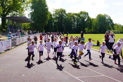 Während der 60-minütigen Laufeinheit gab es immer auch wieder Zeit für eine Erfrischung.