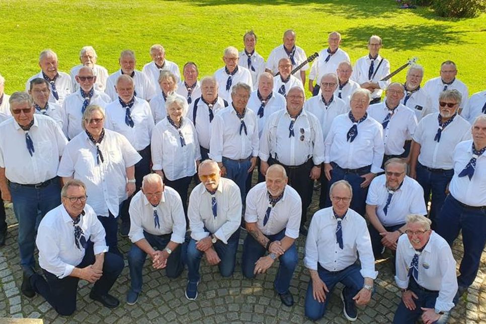 Der Chor aus Springe versteht sich als „der etwas andere Shanty-Chor“.