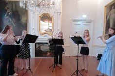 Das Querflöten-Ensemble der Kreismusikschule.