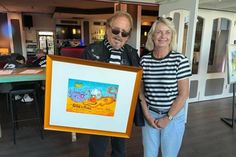 Frank Zander übergab sein Kiunstwerk persönlich.