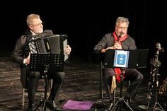 Virtuos, charmant und mitreißend: die  Musiker Jurij Kandelja und Vitaliy Zolotonosow (v. lks.).