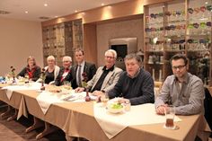 Der Vorstand: Schriftführerin Ursula Rakel, Beisitzerin Angelika Jeske, Beisitzer Gerhard Schick, 1. Vorsitzender Wolfgang Westphal, Schriftführer Werner Leinweber, 2. Vorsitzender Peter Piechotta und Beisitzer Christoph Mielke (v. lks.).