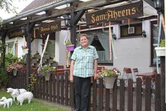 Inhaberin Konny Ahrens ist die gute Seele der Dorfschänke.