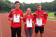 Bei den Norddeutschen Meisterschaften der U16 gab es für die Leichtathleten des TSV Grömitz drei Medaillen im Hammerwerfen. Die noch 14-jährige Johanna Kojellis konnte ihre Bestleistung um drei Meter steigern und sich im letzten Versuch auf den 3. Platz der W15 verbessern. Ihr Bruder David belegte in der M15 Platz 2 vor seinem Vereinskameraden Thilo Baasch. Über 300 Meter verbesserte sich David auf 39,18 Sekunden und hofft nun noch auf eine weitere Steigerung bei den Landesmeisterschaften, um die Qualifikation zur Deutschen Meisterschaft perfekt zu machen. Mit Platz 8 im Kugelstoßen der W15 war Bente Kropp 10,16 Metern sehr zufrieden. (red)