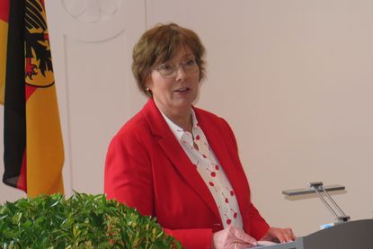 Als Innen- und Sportministerin würdigte Sabine Sütterlin-Waack die Leistungen der geehrten Polizeisportlerinnen und -sportler.