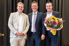 Vom Azubi zum Bürgermeister: Ratekau verabschiedet Thomas Keller nach 35 Jahren im Rathaus