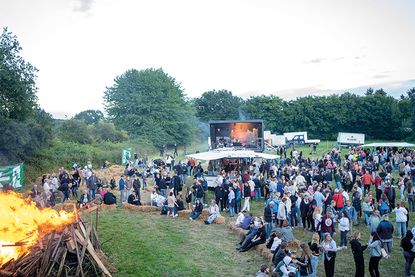 Am 12. Juli heißt es zum 52. Mal „Tanz im Freien“ beim Waldfest in Gleschendorf.