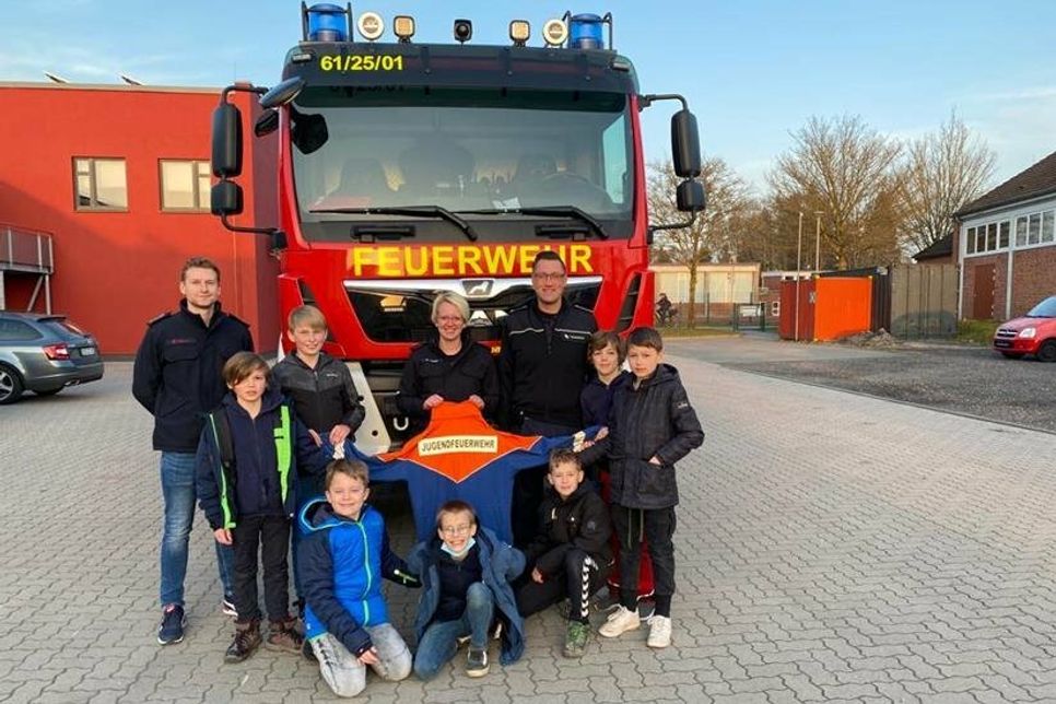 Übertritt in die Jugendfeuerwehr.