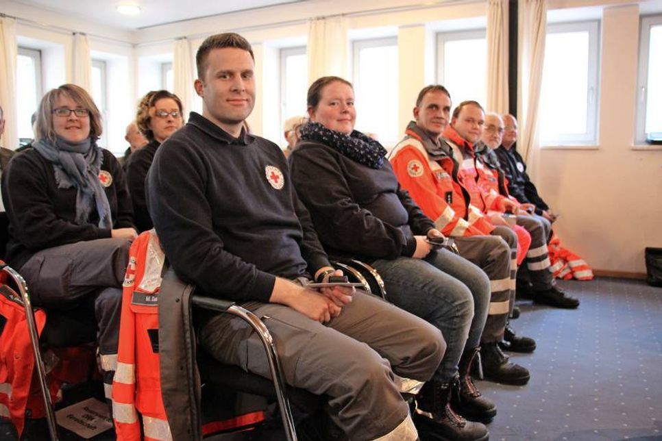 Die Mitglieder des DRK Neustadt wurden für ihr herausragendes Engagement in Putlos geehrt.