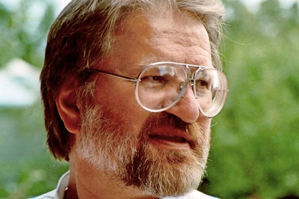 Johannes Heinz Löffler, Gründer des Schöpferischen Zentrums OASE.