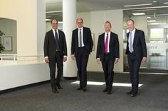 Stefan Frahm (Vorstandsmitglied), Dirk Dejewski (Co-Vorstandssprecher), Lars Nissen (Co-Vorstandssprecher) und Dr. Rainer Bouss (Vorstandsmitglied) (v. lks.).