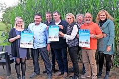 Das Organisationsteam des Dinners: Anika Schlünz (KJN), Peter Fallgatter (Loch19), Jan-Walter Schnoor (Eichenhain), Dirk Sellin (Sellin Catering), Hanna Hagemeier, Martina Bergmann, Klaus Heimann (alle Berufliche Schulen Oldenburg Außenstelle Neustadt), Juliane Uhlemann (KJN) (v. lks.).