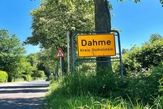 Dahme ist ein liebenswerter Ort, geprägt von der Tradition eines alten Fischerdorfes. Die politische Lage ist derzeit allerdings sehr angespannt.