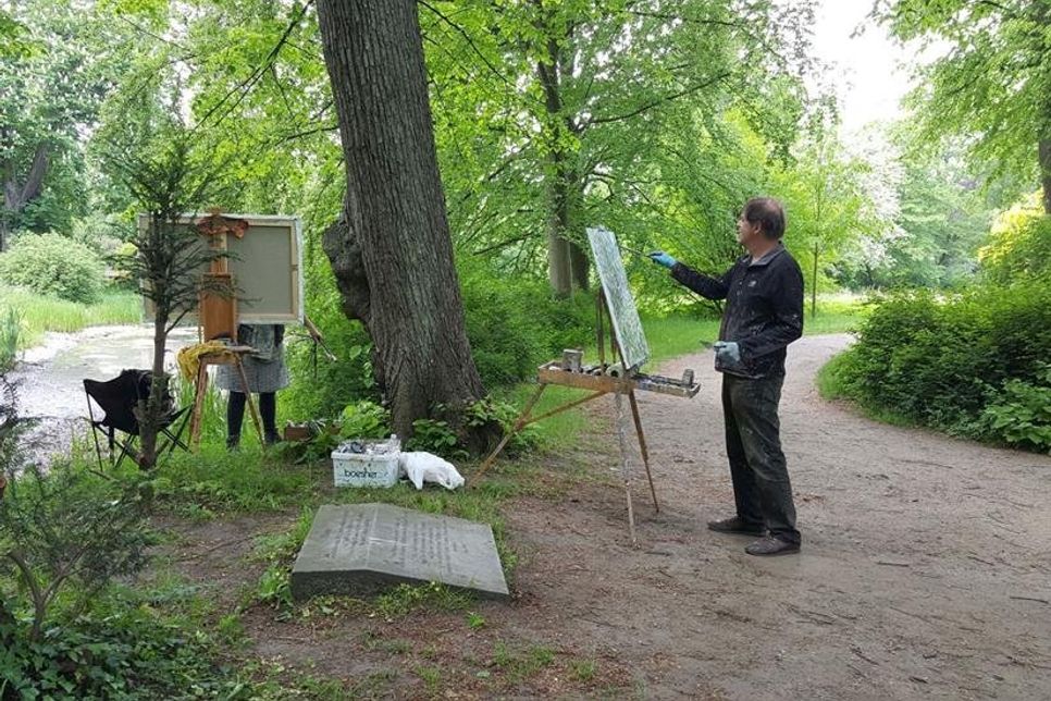 Margreet Boonstra und André Krigar im Eutiner Schlossgarten.