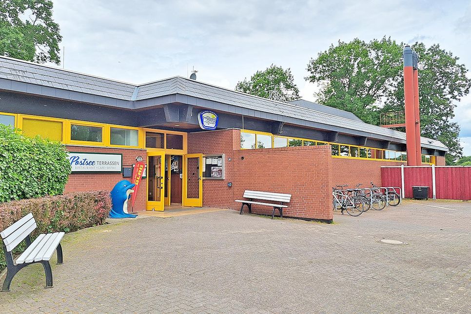 Zurzeit wird die Technik in der Preetzer Schwimmhalle modernisiert, das Hallenbad ist bis nach den Sommerferien geschlossen.
