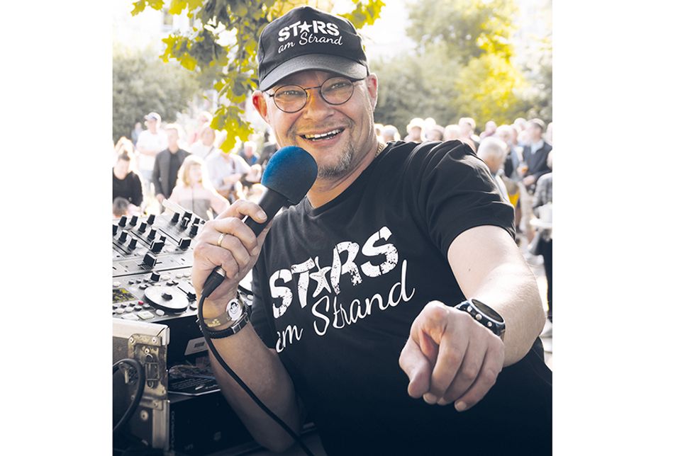 Kult-DJ René Kleinschmidt sorgt wieder für eine bunte Musik-Mischung für jung und alt.
